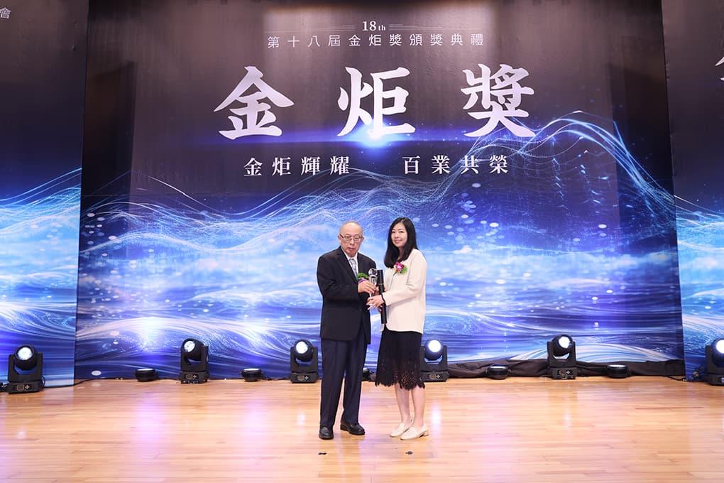 貝殼貝克獲經研院肯定勇奪金炬獎雙獎
